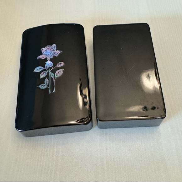 Vintage Black Lacquer Abalone Inlaid Lid Jewelry Trinket Box - Picture 10 of 15